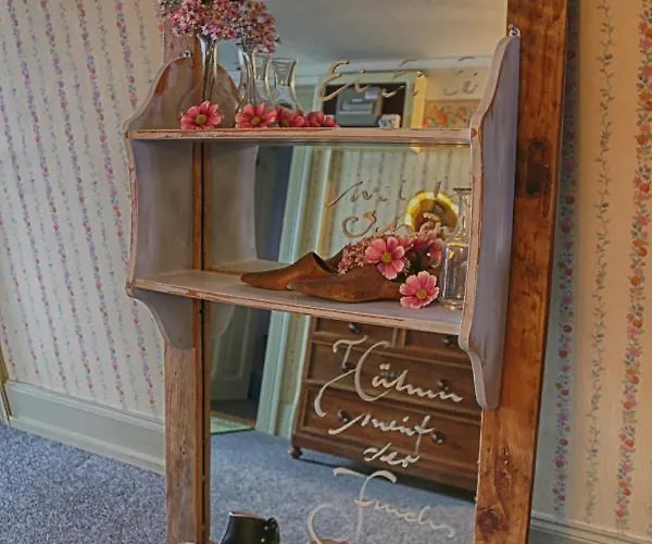 Schynige Platte Hotel *