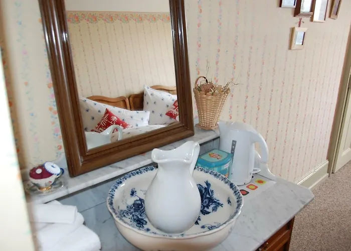 Schynige Platte Hotel *