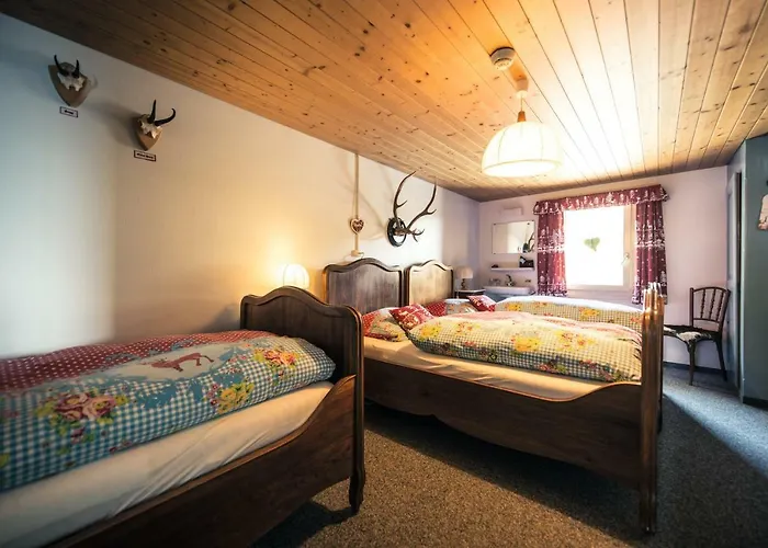 Schynige Platte Hotel *